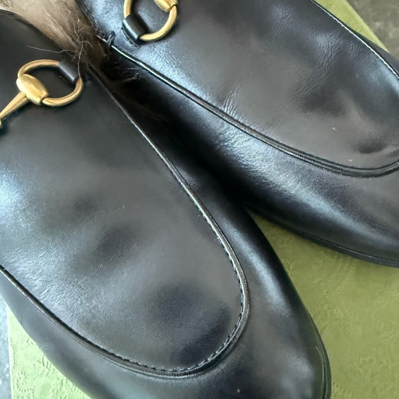 GUCCI Princeton Fur Mules - Picture 8 of 15